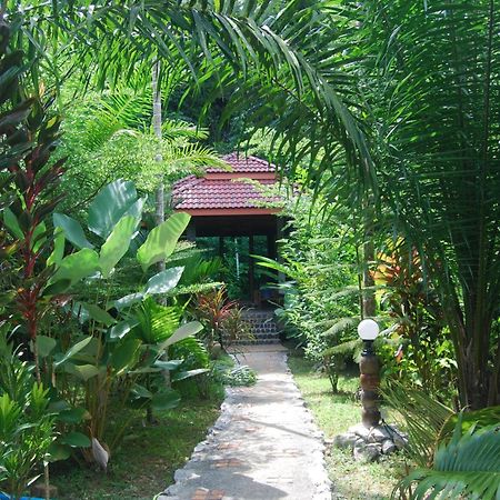 Hotel Khaosok And Spa Khao Sok National Park Екстер'єр фото