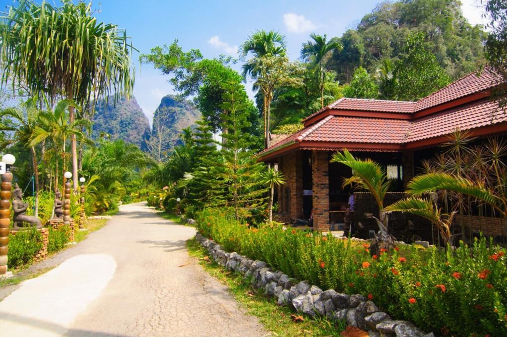 Hotel Khaosok And Spa Khao Sok National Park Екстер'єр фото