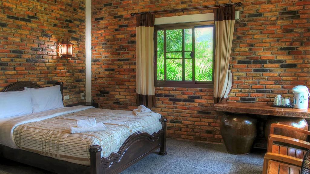 Hotel Khaosok And Spa Khao Sok National Park Екстер'єр фото